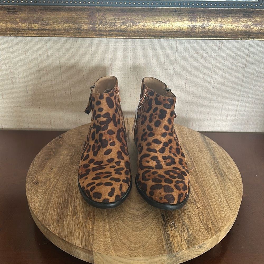 Time and Tru leopard print boots